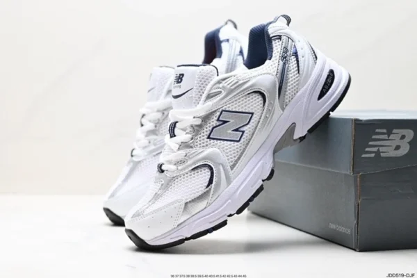 New Balance 530SG: A Retro-Inspired, Lightweight, and Breathable Running Shoe for Everyday Comfort