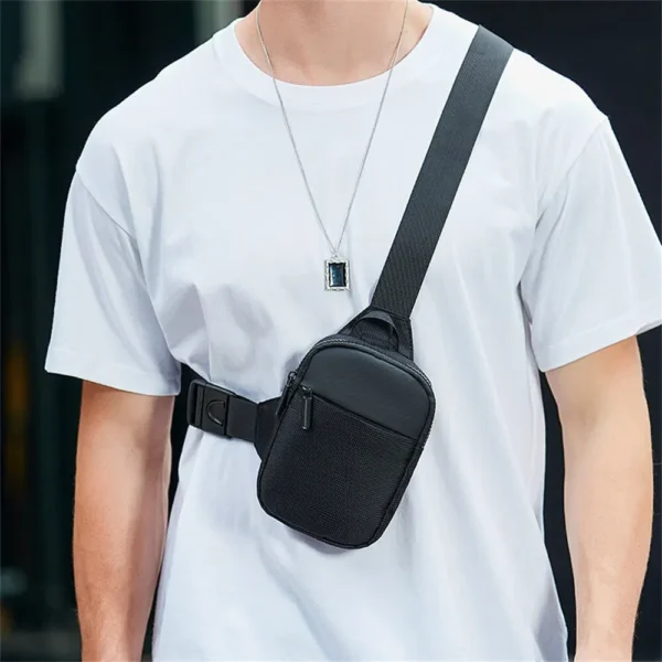 Stylish and Practical: The Ultimate Men's Shoulder Bag for Modern Convenience